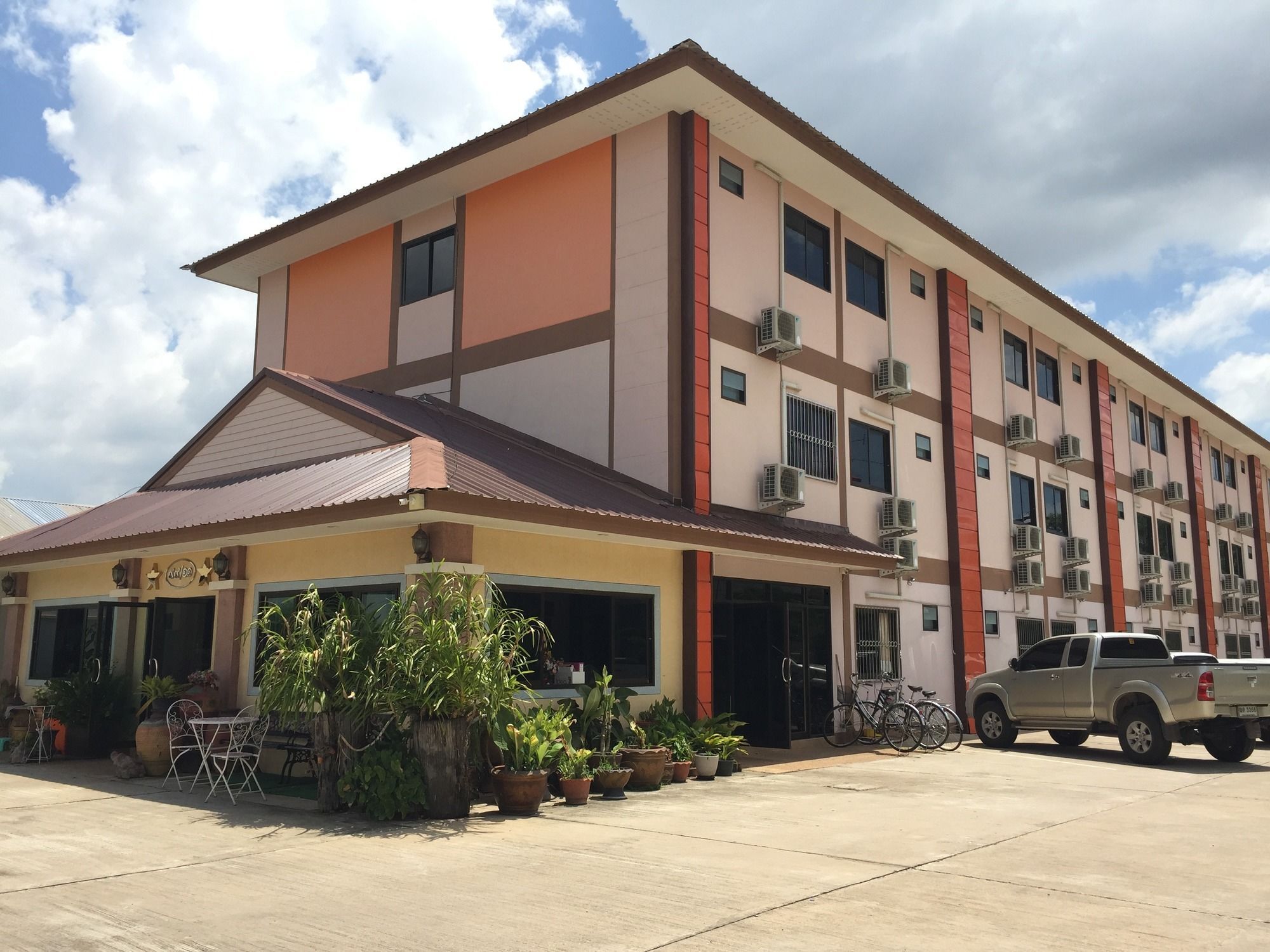 The Star Hotel Udon Thani Zewnętrze zdjęcie